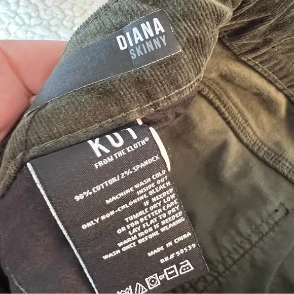 EC Kut Olive Green Diana Corduroy Skinny Pants sz 12 Kut from the Kloth - Picture 10 of 10